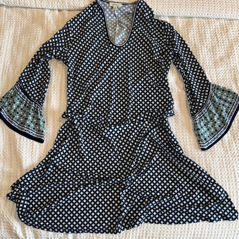 Max Studio Black and White Geometric Dress